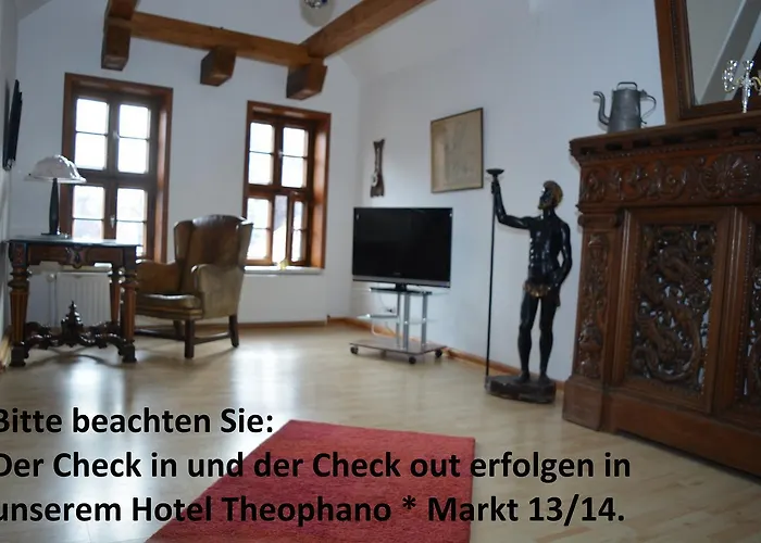 Theophano\'S Appartements Im Kornmarkt
