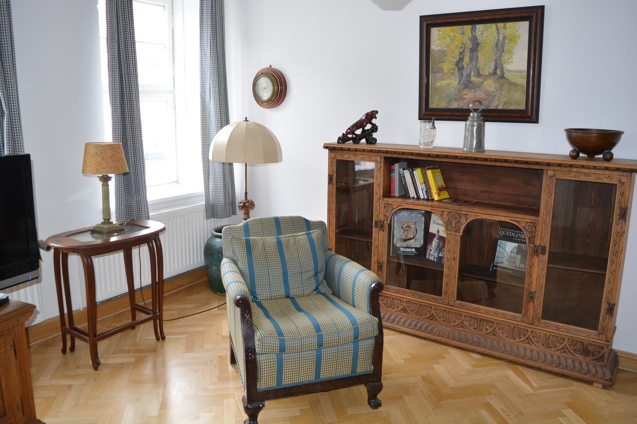 Theophano's Im Kornmarkt Apartment *